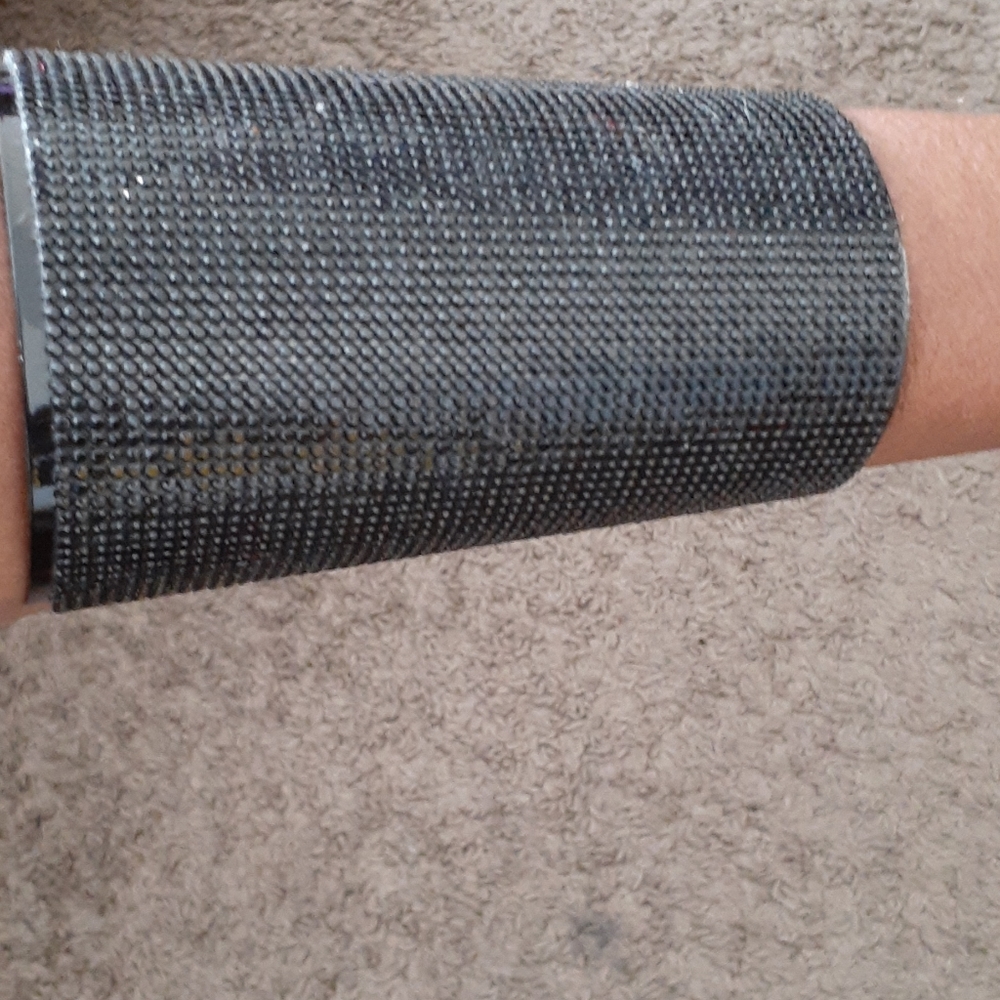 Bracelet - Picture 2 of 3